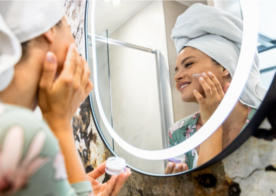 The Evolution of Advanced Face Cream Technology: From Moisturizers to Cellular Treatment Systems
